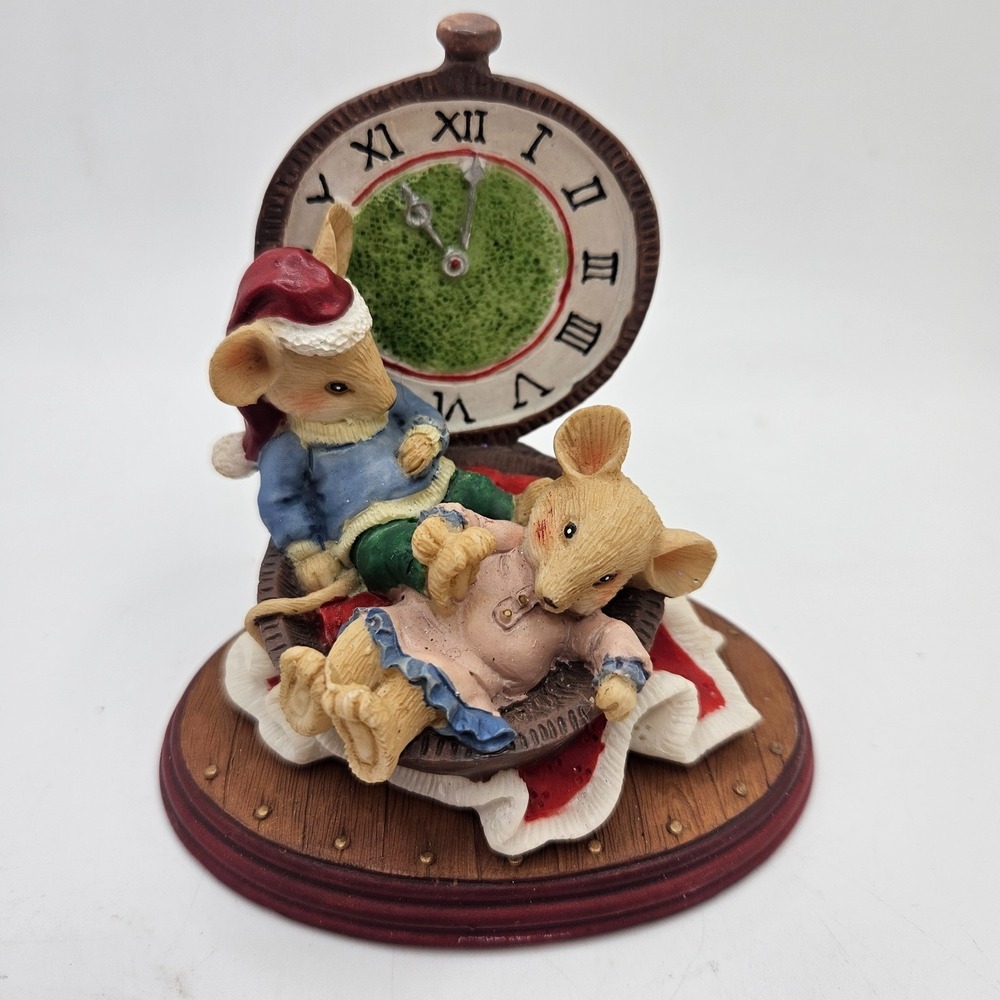 Vintage Christmas Mice Clock‎ Figurine Resin Mouse Couple Sleeping Timepiece